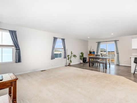 Tiny photo for 420 Monterey Street, Yorkville, IL 60560 (MLS # 12503655)