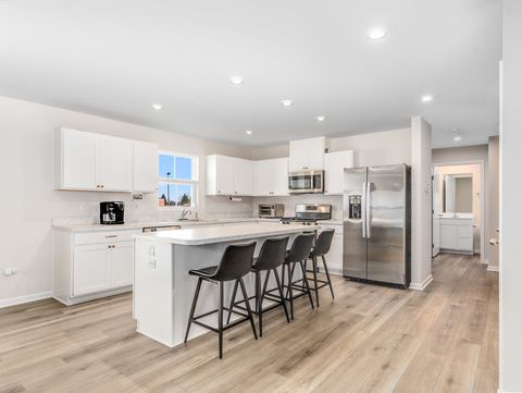 Tiny photo for 420 Monterey Street, Yorkville, IL 60560 (MLS # 12503655)