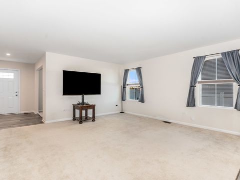 Tiny photo for 420 Monterey Street, Yorkville, IL 60560 (MLS # 12503655)