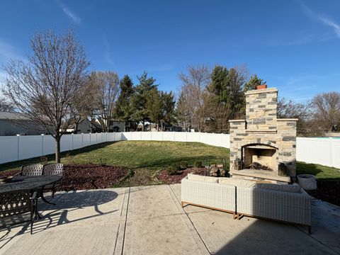 Tiny photo for 303 Gladys Avenue, Joliet, IL 60436 (MLS # 12598774)