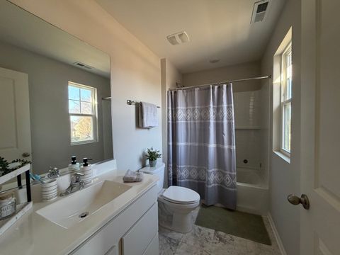 Tiny photo for 303 Gladys Avenue, Joliet, IL 60436 (MLS # 12598774)