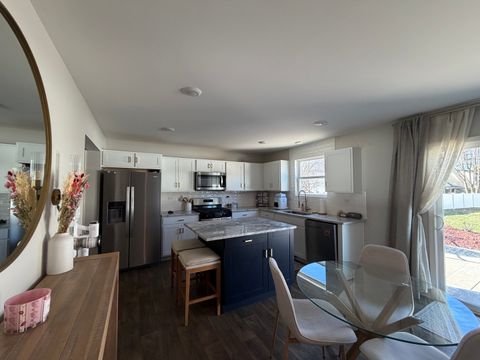 Tiny photo for 303 Gladys Avenue, Joliet, IL 60436 (MLS # 12598774)