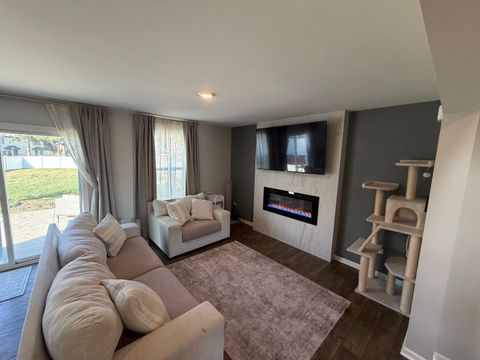 Tiny photo for 303 Gladys Avenue, Joliet, IL 60436 (MLS # 12598774)