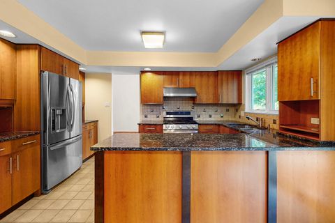 Tiny photo for 929 W Surrey Road, Addison, IL 60101 (MLS # 12472306)