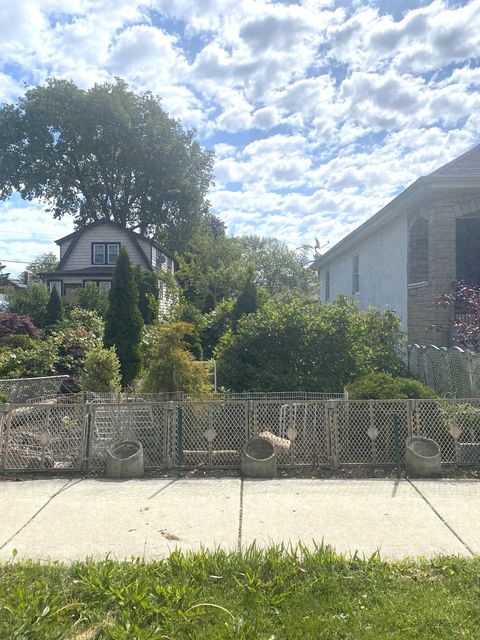 1435 Wenonah Avenue S Berwyn IL 60402