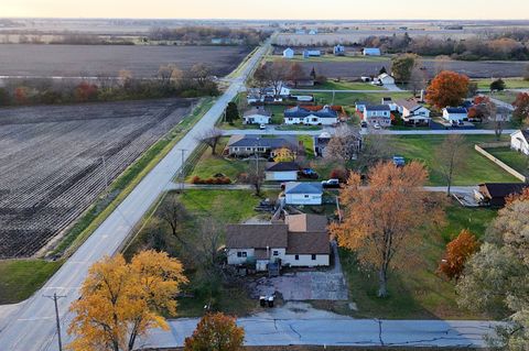 Tiny photo for 620 N 5th Street, Carbon Hill, IL 60416 (MLS # 12514270)