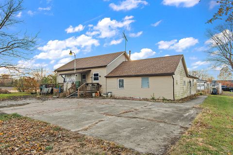 Tiny photo for 620 N 5th Street, Carbon Hill, IL 60416 (MLS # 12514270)