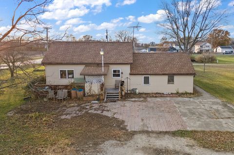 Photo of 620 N 5th Street, Carbon Hill, IL 60416 (MLS # 12514270)