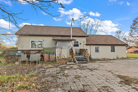 Tiny photo for 620 N 5th Street, Carbon Hill, IL 60416 (MLS # 12514270)