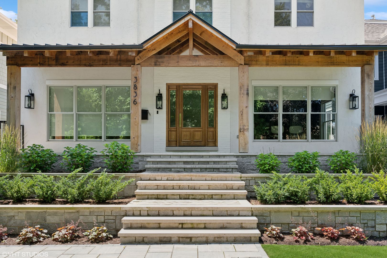 3836 N KEELER Avenue