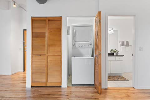 Tiny photo for 1307 S Wabash Avenue #507, Chicago, IL 60605 (MLS # 12637833)