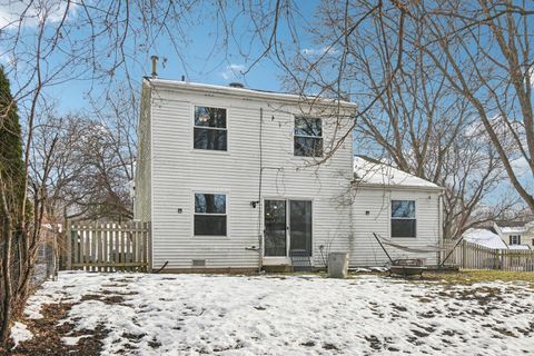 Tiny photo for 1420 Greenridge Avenue, Algonquin, IL 60102 (MLS # 12533411)