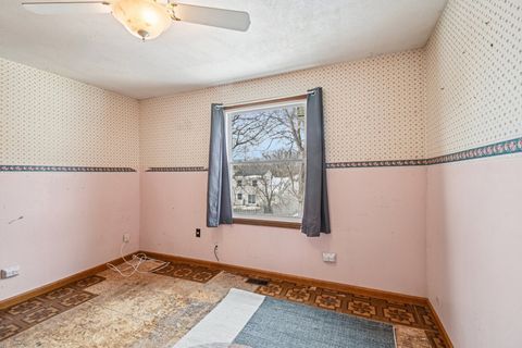 Tiny photo for 1420 Greenridge Avenue, Algonquin, IL 60102 (MLS # 12533411)