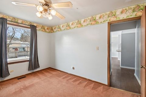 Tiny photo for 1420 Greenridge Avenue, Algonquin, IL 60102 (MLS # 12533411)