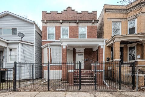 Photo of 5749 S Bishop Street, Chicago, IL 60636 (MLS # 12542840)