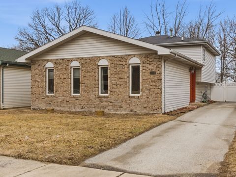 Photo of 2736 E Goodrich Avenue E, Burnham, IL 60633 (MLS # 12609830)