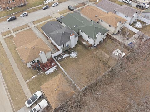 Tiny photo for 2736 E Goodrich Avenue E, Burnham, IL 60633 (MLS # 12609830)