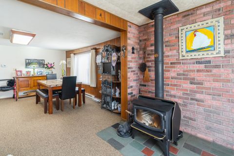 Tiny photo for 190 N 20th Road, Peru, IL 61354 (MLS # 12589402)