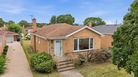 Photo of 4847 N Sayre Avenue, Chicago, IL 60656 (MLS # 12690556)