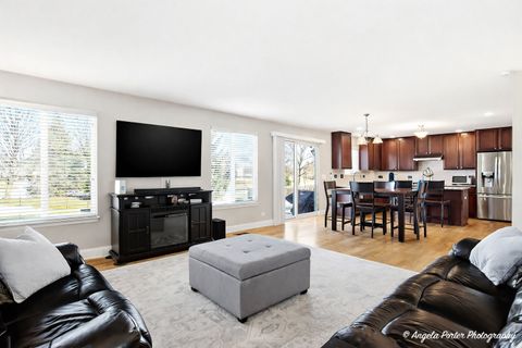 Tiny photo for 6710 Killala Drive, McHenry, IL 60050 (MLS # 12561094)