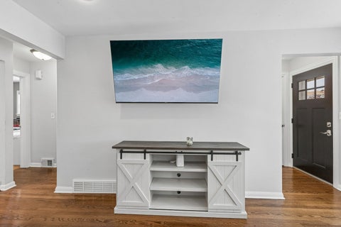 Tiny photo for 7540 N Octavia Avenue, Chicago, IL 60631 (MLS # 12701558)