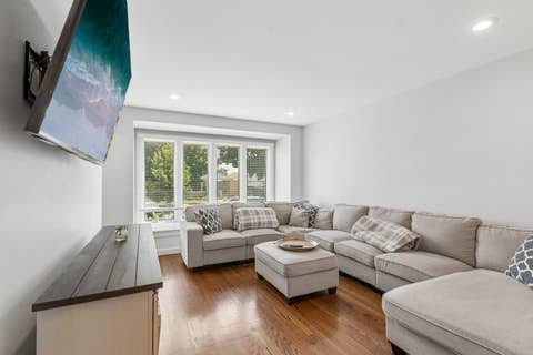 Tiny photo for 7540 N Octavia Avenue, Chicago, IL 60631 (MLS # 12701558)