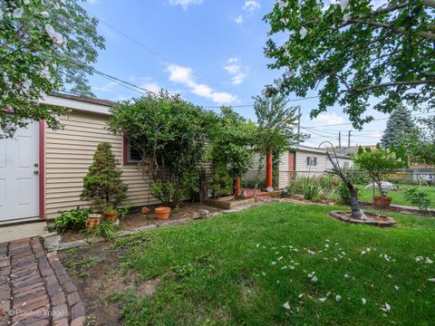 Tiny photo for 3109 Clarence Avenue, Berwyn, IL 60402 (MLS # 12658049)
