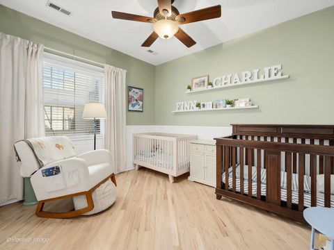 Tiny photo for 3042 N Oakley Avenue #3S, Chicago, IL 60618 (MLS # 12586827)