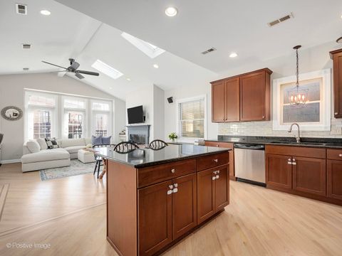 Tiny photo for 3042 N Oakley Avenue #3S, Chicago, IL 60618 (MLS # 12586827)