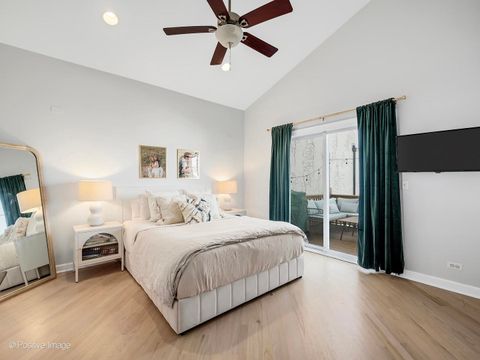Tiny photo for 3042 N Oakley Avenue #3S, Chicago, IL 60618 (MLS # 12586827)