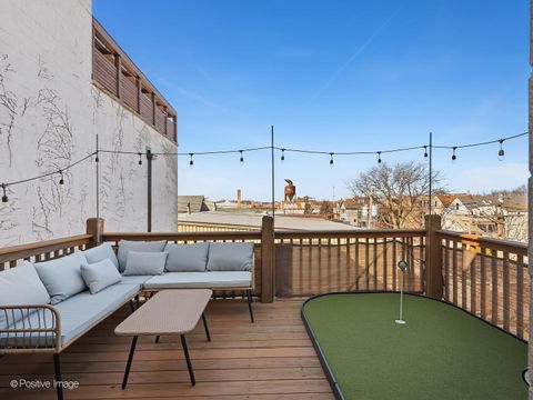 Tiny photo for 3042 N Oakley Avenue #3S, Chicago, IL 60618 (MLS # 12586827)