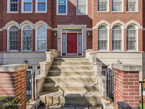 Tiny photo for 3042 N Oakley Avenue #3S, Chicago, IL 60618 (MLS # 12586827)