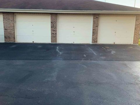 Tiny photo for 7913 Paxton Avenue #1W, Tinley Park, IL 60477 (MLS # 12469626)