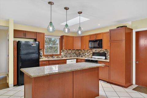 Tiny photo for 4 AMY Drive, Oswego, IL 60543 (MLS # 12582729)