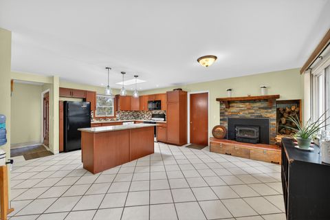 Tiny photo for 4 AMY Drive, Oswego, IL 60543 (MLS # 12582729)