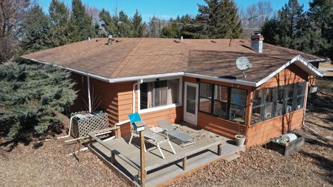 Tiny photo for 4 AMY Drive, Oswego, IL 60543 (MLS # 12582729)