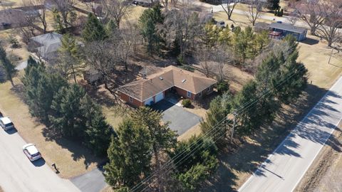 Tiny photo for 4 AMY Drive, Oswego, IL 60543 (MLS # 12582729)