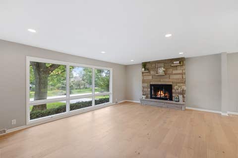 Tiny photo for 624 Willow Lane, Geneva, IL 60134 (MLS # 12702678)