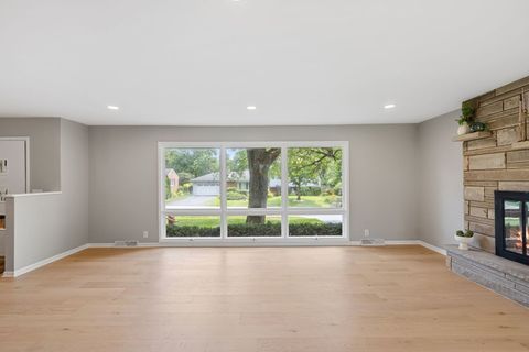 Tiny photo for 624 Willow Lane, Geneva, IL 60134 (MLS # 12702678)