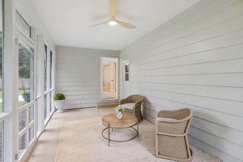 Tiny photo for 624 Willow Lane, Geneva, IL 60134 (MLS # 12702678)