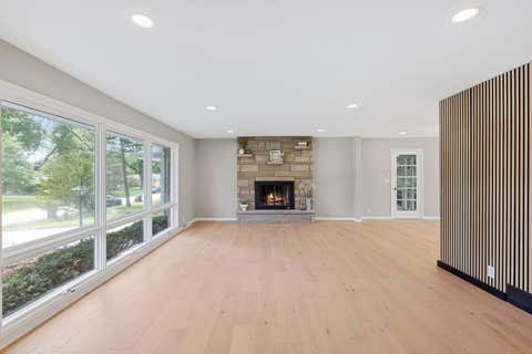 Tiny photo for 624 Willow Lane, Geneva, IL 60134 (MLS # 12702678)