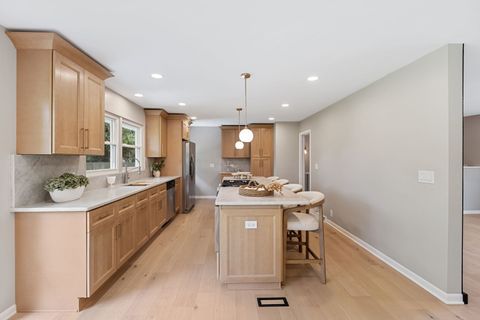 Tiny photo for 624 Willow Lane, Geneva, IL 60134 (MLS # 12702678)