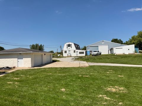 Tiny photo for 2741 223rd Street, Chicago Heights, IL 60411 (MLS # 12461310)