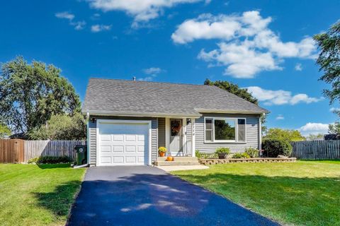Photo of 3114 Timber Hill Lane, Aurora, IL 60504 (MLS # 12478177)