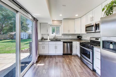 Tiny photo for 3114 Timber Hill Lane, Aurora, IL 60504 (MLS # 12478177)