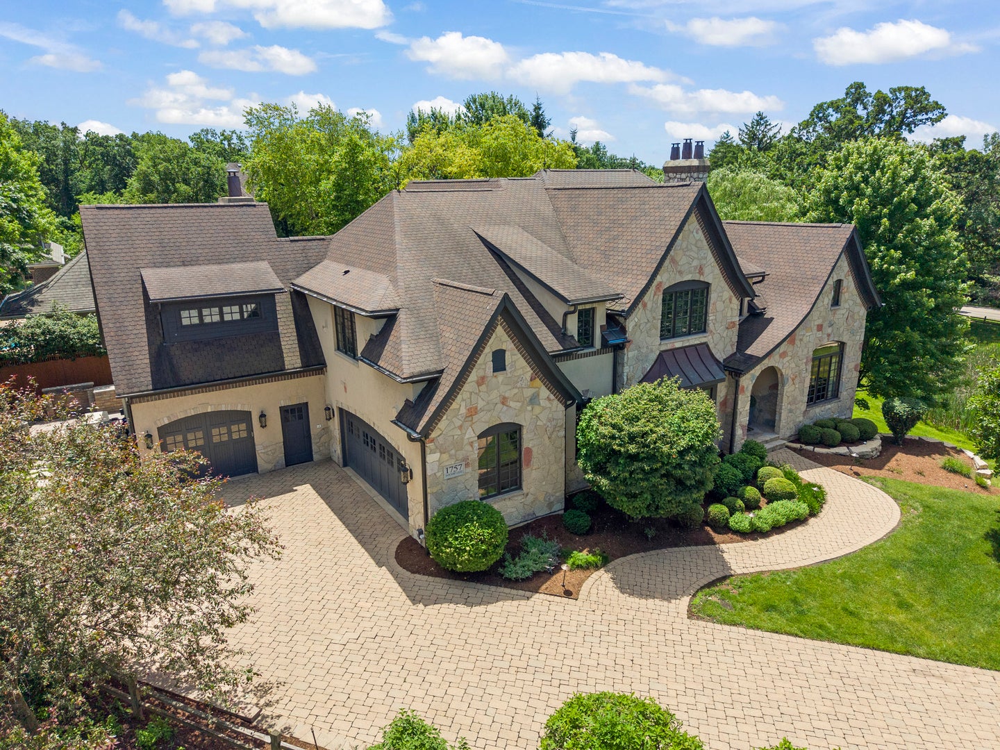 1757 Banchory Court