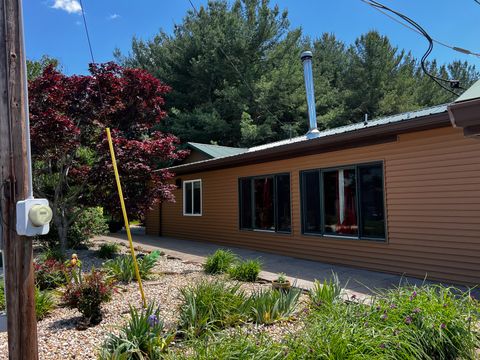 Tiny photo for 14830 N McCarty Lane, Mt Vernon, IL 62864 (MLS # 12642171)