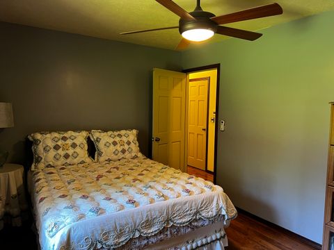 Tiny photo for 14830 N McCarty Lane, Mt Vernon, IL 62864 (MLS # 12642171)