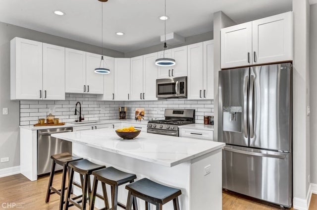 2536 N 72nd Court 2S