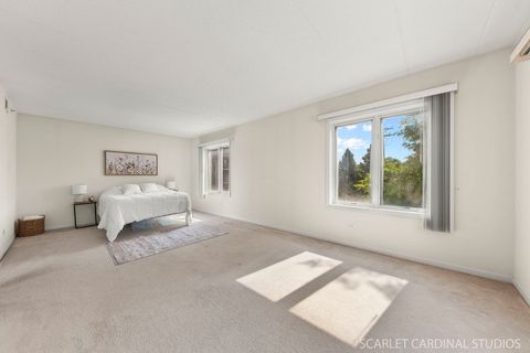 Tiny photo for 201 W Brush Hill Road #107, Elmhurst, IL 60126 (MLS # 12486172)